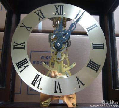 探尋方寸間的匠心 北極星機(jī)械滾鐘機(jī)芯之美——七重錘、拉鏈機(jī)與機(jī)械上弦的滄桑律動